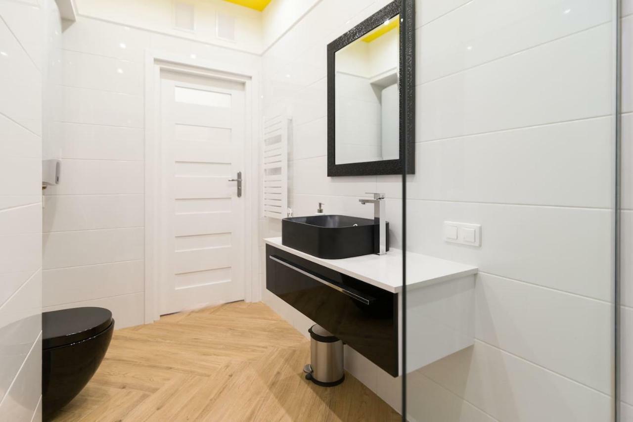 Apartament Przy Parku Krakowskim Bagian luar foto